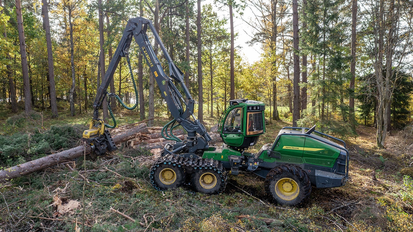 John Deere 1470H betakarítógép