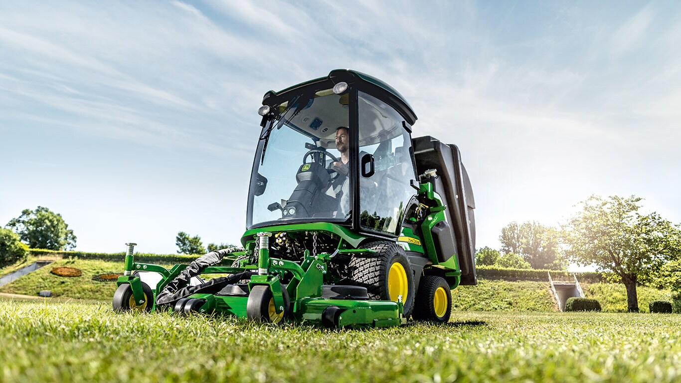 1585, frontkaszás fűnyírók, nagyüzemi fűnyírás, golf és sport