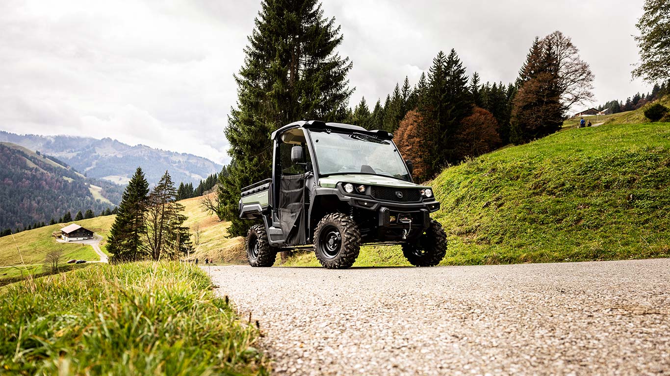 Gator többcélú járművek, XUV865M, útra készen