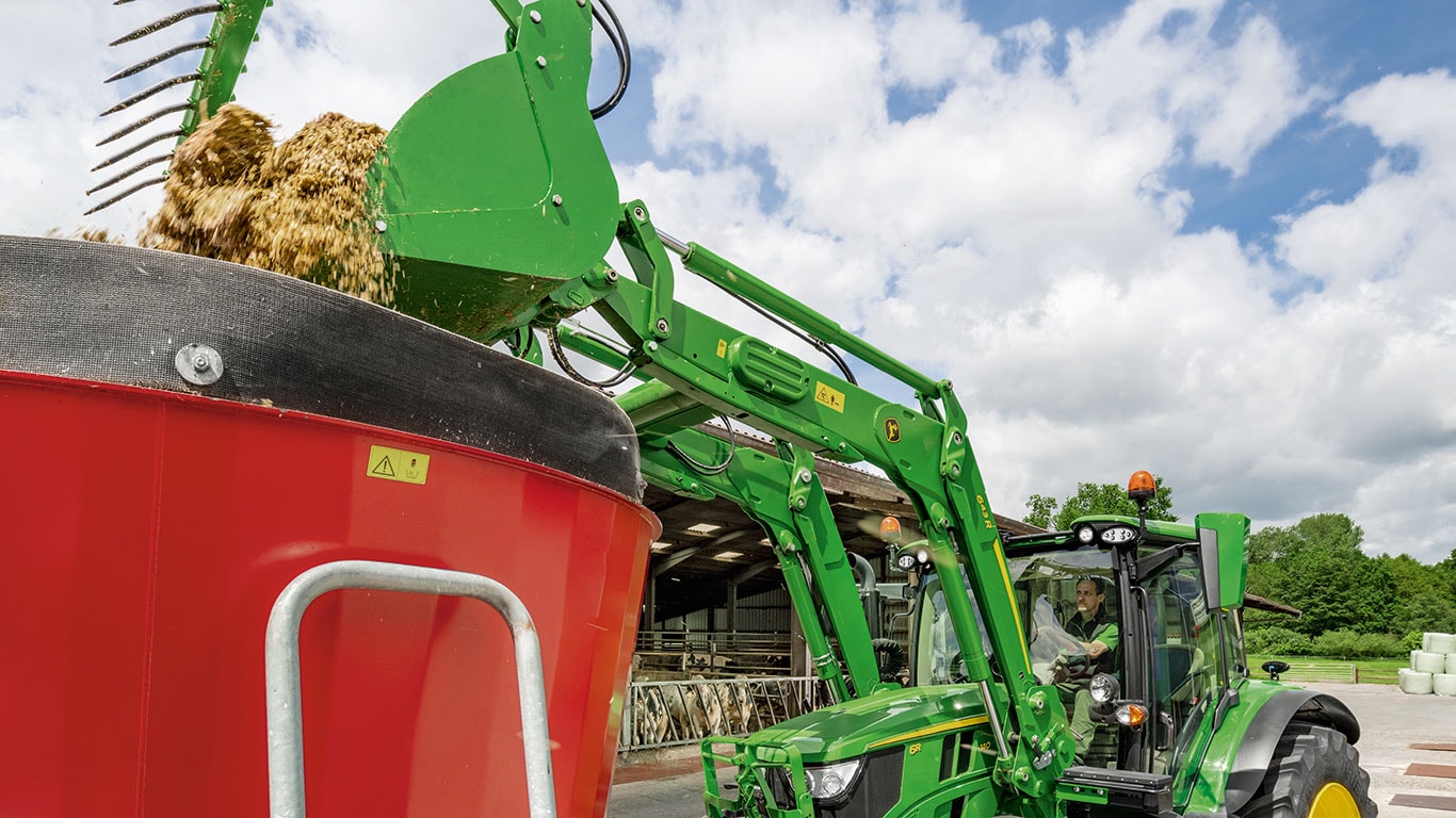 A legjobb univerzális traktor és első a súlymérés terén¹