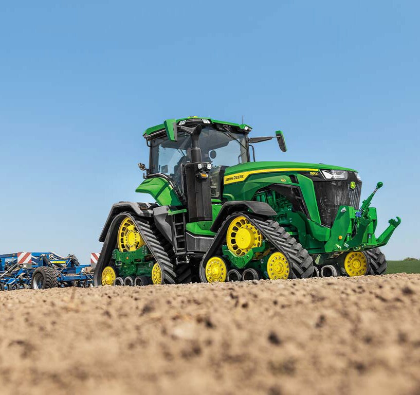 8RX sorozatú traktorok